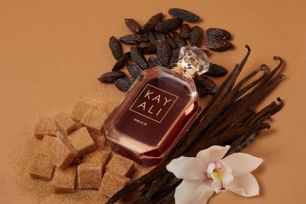 KAYALI VANILLA 28