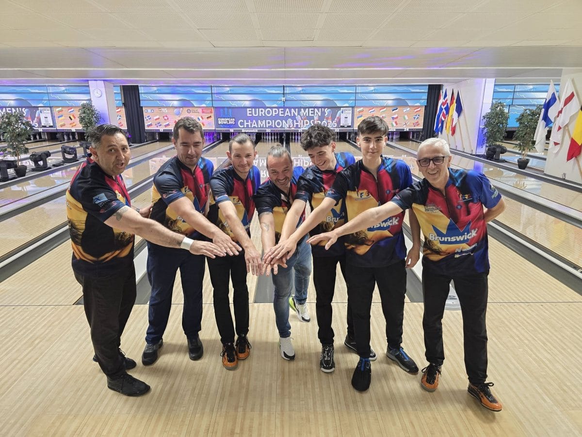 România strălucește pe podiumul Campionatelor Europene de Bowling 4 505449221 1059595282935757 7837267181422156986 n 3
