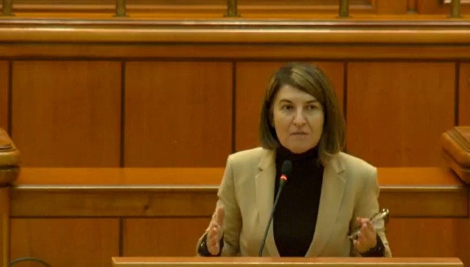 Violeta Alexandru trece la USR 10 Captura de ecran 2024 08 31 171141