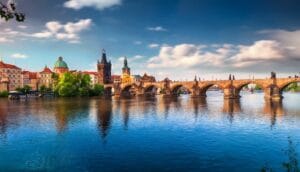 Firefly Carolm Bridge from Praga 40825