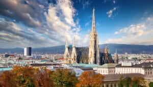 Top 3 Obiective Turistice de Vizitat în Viena 2 Catedrala Sfântul Ștefan (Stephansdom)