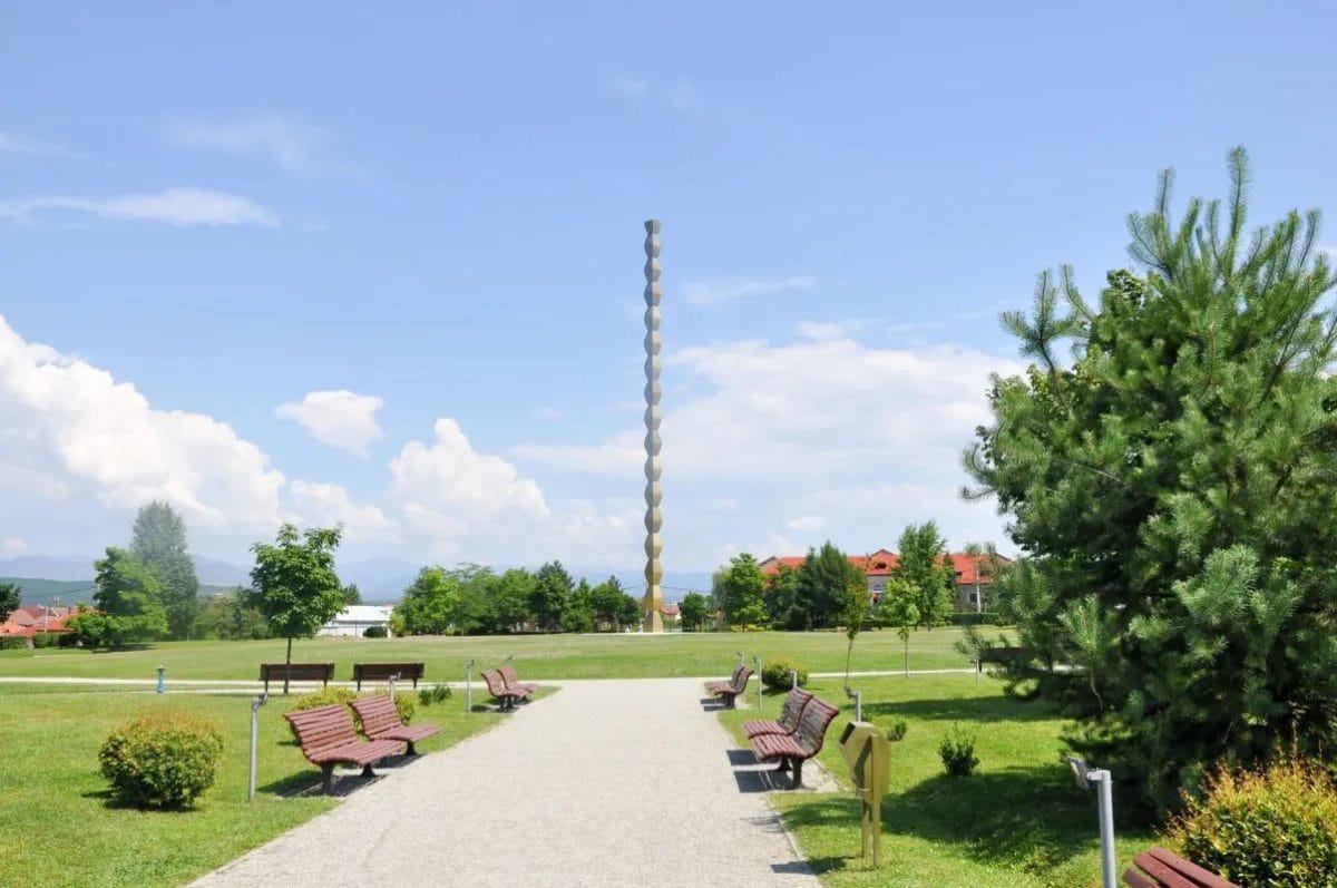 “Calea Eroilor” a lui Brâncuși, inclus pe Lista Patrimoniului Mondial UNESCO 4 img 0174