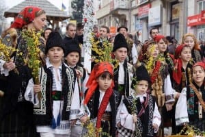 pastele-in-bucovina/coltisordebucovina.ro