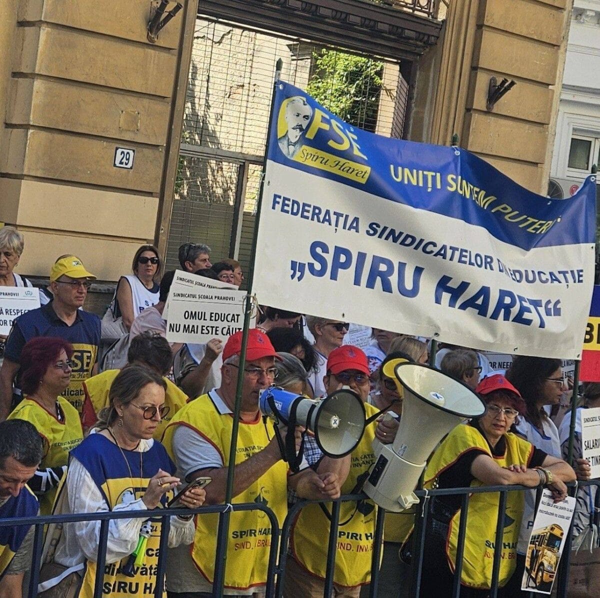 536271968 1210397094442506 3718942200890446903 n scaled e1755855289204