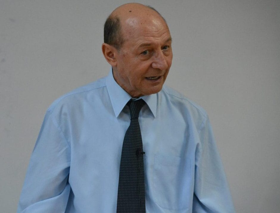 Traian Băsescu avertizează: „Pe 28 septembrie, seara, Putin și ai lui pot fi la granița României” 1 467426219 9349414875071980 7157812576745294756 n scaled e1757887524428