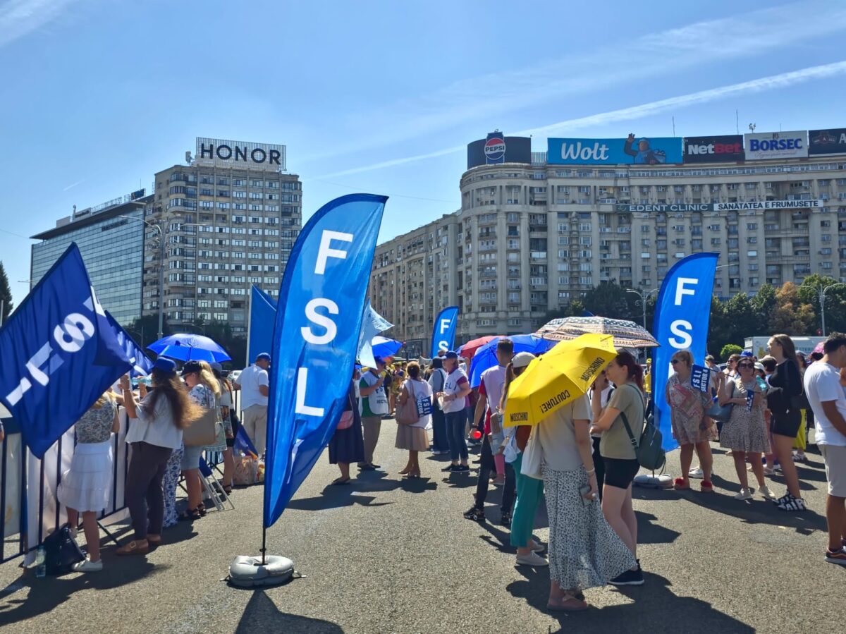 FSLI: "Prima zi de școală 2025 începe cu proteste, săli goale și incertitudini" 6 544616087 1089699233377849 6675659228736003745 n scaled