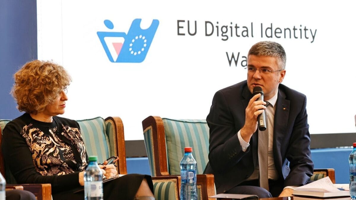 Ministrul Irineu Darău la consultarea despre portofelul digital