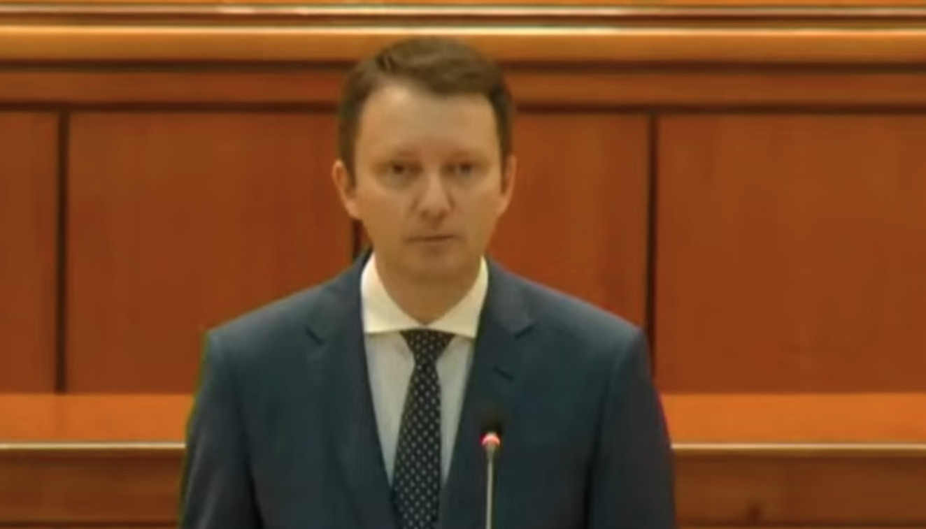 Breaking News! Guvernul Siegfried Mureșan a fost respins de Parlament. Doar 182 de voturi pentru 1 Screenshot 2026 09 30 at 15.33.51 e1790771661392