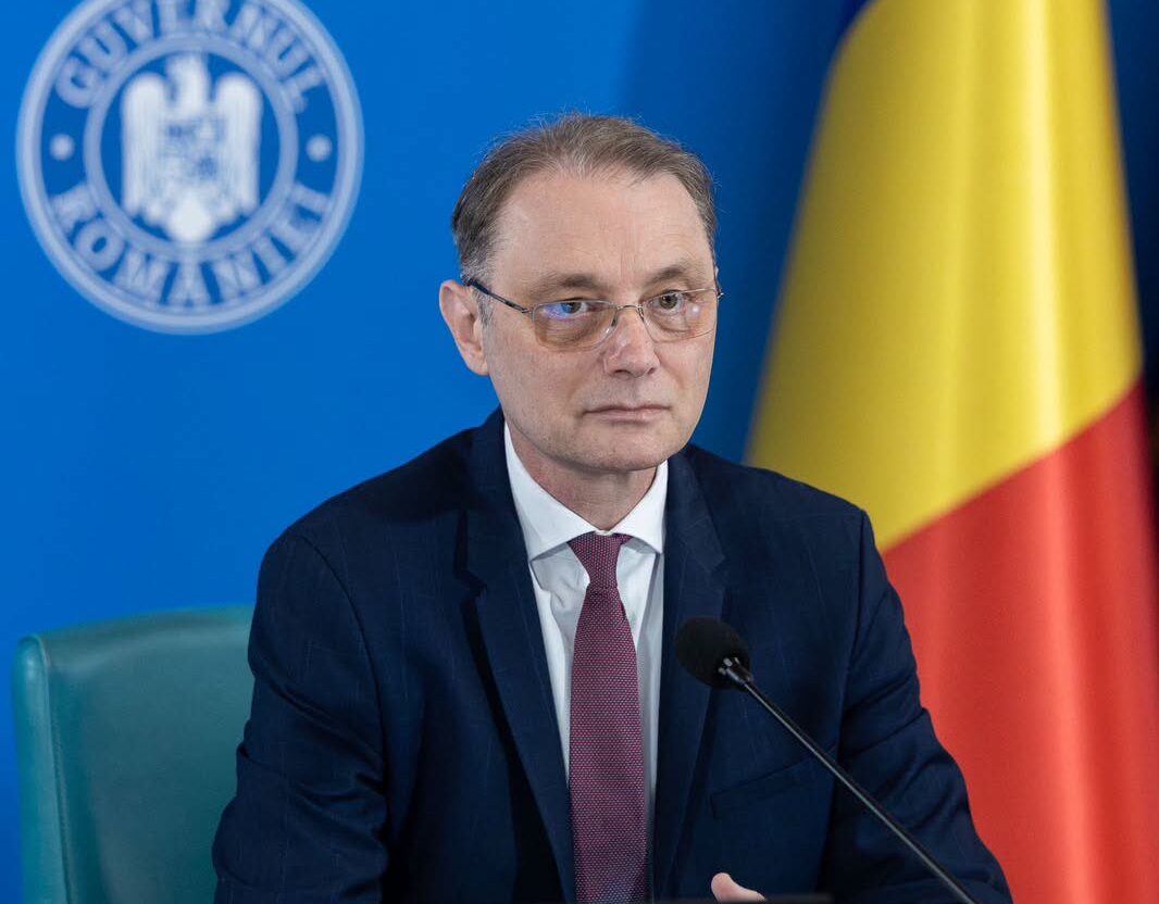 Guvernul discută siguranța în școli după două atacuri violente. Premierul anunță un plan integrat 1 860224605 40543246578608042 2738470215180155375 n